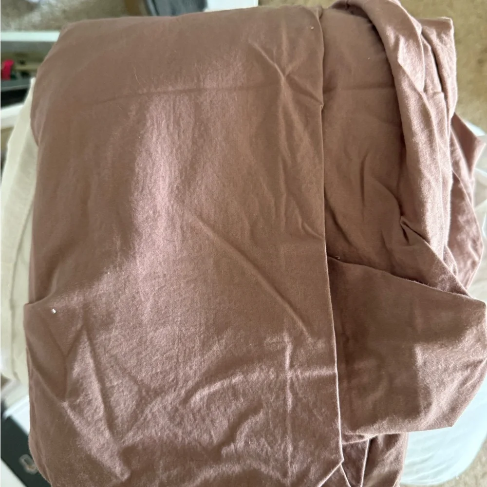 Crate&Barrel Mauve Duvet Cover